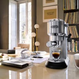 De'Longhi Dedica Style EC685.M - Pistonmachine - Metal — thumbnail 2