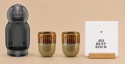 KRUPS NESCAFÉ Dolce Gusto MiniMe KP120810 - Koffiecupmachine - Antraciet / zwart + 2 bruin-beige mokken zonder oor + witte tegel "Jij bent goud" + tegelhouder — thumbnail 1