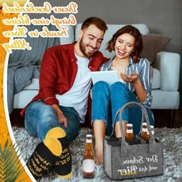 4-delige Bier Cadeauset voor Mannen met Flessen Tas, Grilltangen, Flessenopener en Grappige Sokken - Perfect voor Feestjes en Barbecues — thumbnail 3