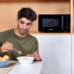 Magnetron - Oven - Snel opwarmen - Ruime capaciteit - 25 Liter - Zwart — thumbnail 3