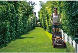 Accugrasmaaier - Professionele Grasmaaiers - Gazontrimmer - Snijbreedte 40 cm - met Mulchfunctie - Krachtige Borstelloze Motor - Zonder Kabel - Accu - Oplader - 40V - Ideaal voor Tuinen tot 500 m² - Zwart — thumbnail 3