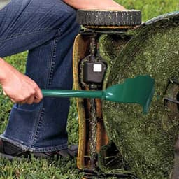 Grasmaaier reiniger - Schrobborstel dek - Onderhoud tuin - Met schraper - 32 cm - Meerkleurig — thumbnail 2