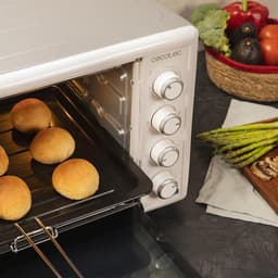 Mini Oven 60L – 2200W Heteluchtoven – 12 Functies – Rotisserie – Tot 230°C – Binnenverlichting — thumbnail 2
