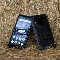 JCB Toughphone P20 smartphone — thumbnail 2