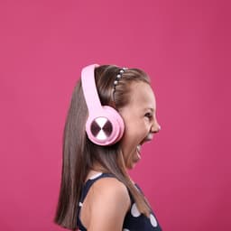 PowerLocus PLED Draadloze Koptelefoon Over-Ear voor Kinderen - LED lampjes - met Microfoon - Micro SD poort - Roze — thumbnail 2