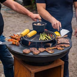 RJRoyal Living BBQ Plancha Grill Hermano XXL Cortenstaal - Met pook en houtopslag Ø80cm 8mm — thumbnail 2