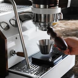 1 Stuk -espressokopjes - roestvrijstalen - maatbeker met enkele tuit en schaalverdeling - handvat - espresso-accessoires voor het zetten van koffie (100ml, zilverkleurig) — thumbnail 5