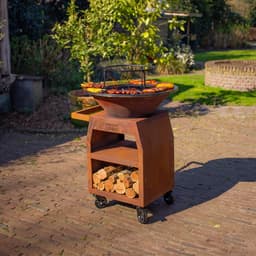 RJRoyal Living BBQ Plancha Grill Maestro Ø70cm Cortenstaal - Met Grote wielen en houtopslag vuurschaal — thumbnail 2