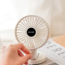 Ninzer Mini Ventilator USB - Stille Mini USB-Ventilator - Tafelventilator & Bureau Ventilator - Compact, Stil & Krachtig - Roze — thumbnail 4