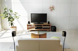 Yamaha YHT-4960 5.1 home cinema set — thumbnail 4