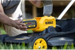 DeWALT DCMWSP550N Accu Grasmaaier 53cm met Wielaandrijving 54V XR FlexVolt Basic Body — thumbnail 4