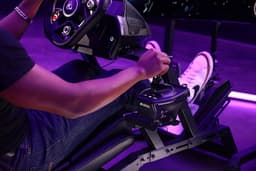 Turtle Beach VelocityOne - Multi Shift Gear Shifter - Windows, Xbox Series X|S, Xbox One — thumbnail 3