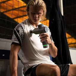 HyperVolt 2 Draagbaar Slagmassagepistool - Krachtig Percussiemassage Apparaat met Quiet Glide Technologie voor Spierherstel en Ontspanning - Lichtgewicht en Ergonomisch Ontwerp - Zwart — thumbnail 2
