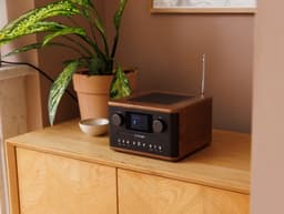 Pure Classic C-D4 - De leuke compacte digitale radio met cd-speler, Koffiebruin/Walnoot — thumbnail 4