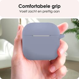Hoes - Geschikt voor Apple AirPods 4 / 5 - Siliconen Hoesje met Clip - Silicone Case Cover - Lila — thumbnail 4