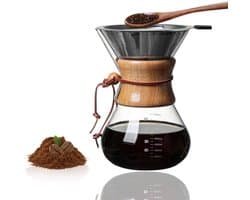 Dailygoods- Koffiezetapparaat 800 ml - Giet op het koffiezetapparaat - Roestvrij staal filter - Houten hals - Glas - Afmetingen 13 x 21,4 cm - Koffiefilter