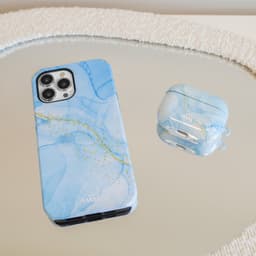 xoxo Wildhearts hoesje geschikt voor Airpods Pro 1 / Pro 2 - Marble Blue - Ook als telefoonhoesje verkrijgbaar - schokbestendige case geschikt voor Airpod Pro (2) - koptelefoon case - Beschermhoes met marmerprint - marmer look - blauw — thumbnail 2
