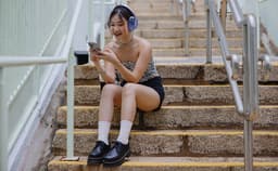 JBL Tune 730BT Over-ear Draadloze hoofdtelefoon Blauw — thumbnail 5