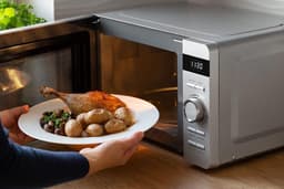 Krachtige Magnetron - Stille Oven - Snel Eten Opwarmen - 8 Automatische Programma's - 17 Liter - Zilver — thumbnail 3