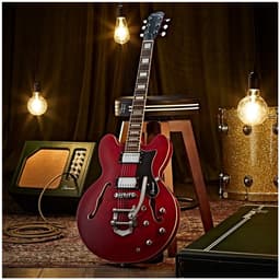 Hartwood Revival Vibrato Semi-akoestische Gitaar, Cherry Red — thumbnail 3