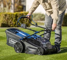 Scheppach Accu Grasmaaier BC-MP430-X - Mulchfunctie - 43cm maaibreedte - 6 instelbare maaihoogtes: 27-75mm - 700m² - Met 2x 20V 4,0Ah accu's & duolader — thumbnail 3