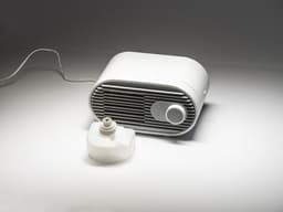 STYLIES Aircooler Maia - Mini Luchtkoeler - 25m² - 13,5W - 260ml - 3 Snelheden - Wit + GSM houder — thumbnail 2