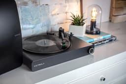 Victrola VPT-2000 Stream Onyx czarny — thumbnail 3