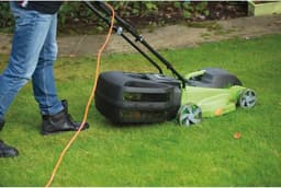 Elektrische Grasmaaier met 1400 W Motor en 380 mm Snijbreedte — thumbnail 4