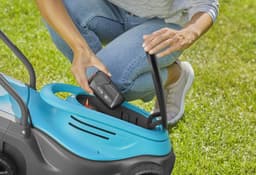GARDENA PowerMax 30/18V P4A Read Grasmaaier Accu Incl. oplader 18 V Snijbreedte max. 300 mm — thumbnail 5