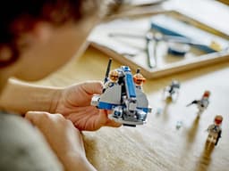 LEGO Star Wars - 332nd Ahsoka's Clone Trooper Battle Pack Constructiespeelgoed — thumbnail 2