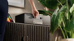 PHILIPS TAM6500 Watt micromuzieksysteem, Bluetooth 6.0, Auracast, DAB+/FM-radio, CD/USB/audio-ingang, Bassreflex-luidsprekers, kleurenscherm, afstandsbediening, gerecycled plastic – Zwart — thumbnail 5