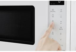 Panasonic NN-GT21QWEPG Magnetron met Grill – 20L – 800W – 1000W Grill – 12 Automatische Programma’s – LC Display – Wit — thumbnail 2