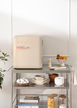 CREATE - Koelkast in retrostijl - Zand - Handvat Roségoud - FRIDGE RETRO 48L — thumbnail 4