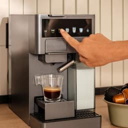 Cecotec FreeStyle Latte T Espresso Machine 1.6L 20bar Black 4in1 Pods & Ground Compatible — thumbnail 2