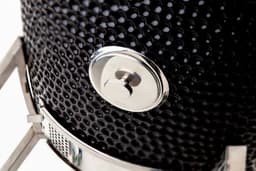 YAKINIKU Kamado - XLARGE COMPLEET - 22 inch - 56 cm Grilloppervlak - Inclusief Onderstel, Zijtafels & Pro Set — thumbnail 5