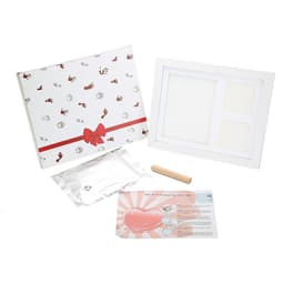 Baby fotolijstje met afdruk in klei - Fotolijst - Kraamcadeau - Kleiafdruk - Mooiste herinneringen aan pasgeborene - 23cm x 28cm — thumbnail 3