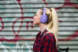 JBL Tune 730BT Over-ear Draadloze hoofdtelefoon Zwart — thumbnail 5