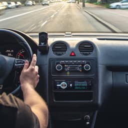 Caliber Autoradio met Bluetooth - Audio Streamen - 1 din Autoradio - Handsfree bellen - USB Oplaadpoort - 4 x 75 Watt (RMD057) — thumbnail 4