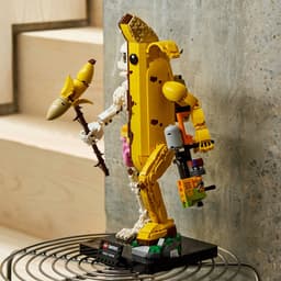 LEGO Fortnite - Peely Bone Constructiespeelgoed — thumbnail 5