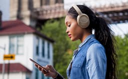JBL Tune 730BT Over-ear Draadloze hoofdtelefoon Beige — thumbnail 5