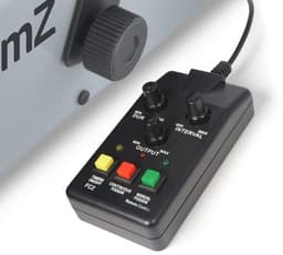 BeamZ S1200 MKII rookmachine met 2 liter rookvloeistof en afstandsbediening - 1200W — thumbnail 2
