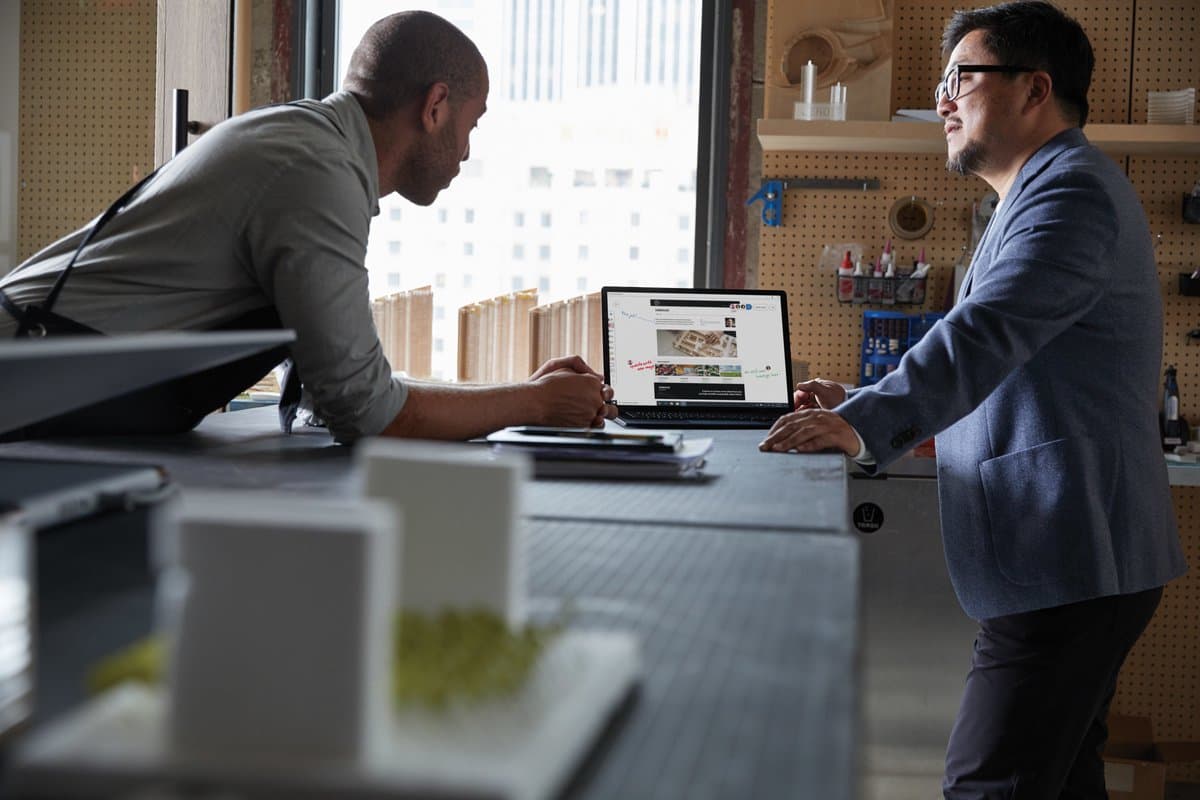 Microsoft Surface Laptop 3 Intel® Core™ i7 i7-1065G7 34,3 cm (13.5") Touchscreen 16 GB LPDDR4x-SDRAM 256 GB SSD Wi-Fi 6 (802.11ax) Windows 10 Pro Zwart — afbeelding 1