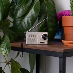 Caliber Noodradio - Radio op Batterijen - Draagbare Radio - Met Zaklamp — thumbnail 4