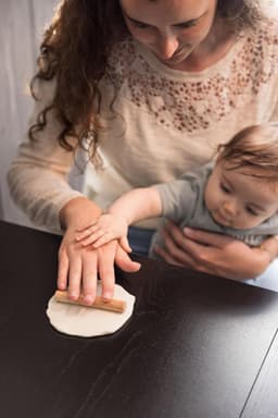 Gipsafdruk Kader Set voor Hand- of Voetafdruk Baby Herinnering — thumbnail 5