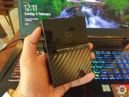 Externe Harde Schijf 2TB USB 3.0 Draagbaar met Wachtwoordbeveiliging en Back-up Software — thumbnail 2