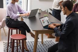 HP EliteBook 835 G7 AMD Ryzen™ 3 PRO 4450U Laptop 33,8 cm (13.3") Full HD 8 GB DDR4-SDRAM 256 GB SSD Wi-Fi 6 (802.11ax) Windows 10 Pro Zilver — thumbnail 3