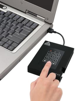 Apricorn Padlock Fortress - FIPS validated, 2TB USB 3.0 — thumbnail 3