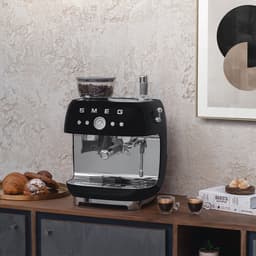 Smeg EGF03BLEU Espresso koffiemachine met bonenmaler jaren 50 model — thumbnail 2