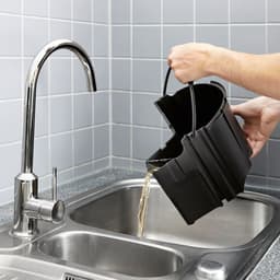 Kärcher SE 6.100 Tapijtreiniger - Sproei-extractie - 1400 W - 4 / 4 liter - Nat- en droog stofzuiger - Vliesfilterzak - Bekledingszuigmond smal — thumbnail 2