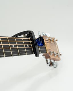Stevige universele 3 in 1 Capo - Capo met plectrum houder - Brugpin puller - Gitaar - Elektrische gitaar - ukulele - Mandoline — thumbnail 3